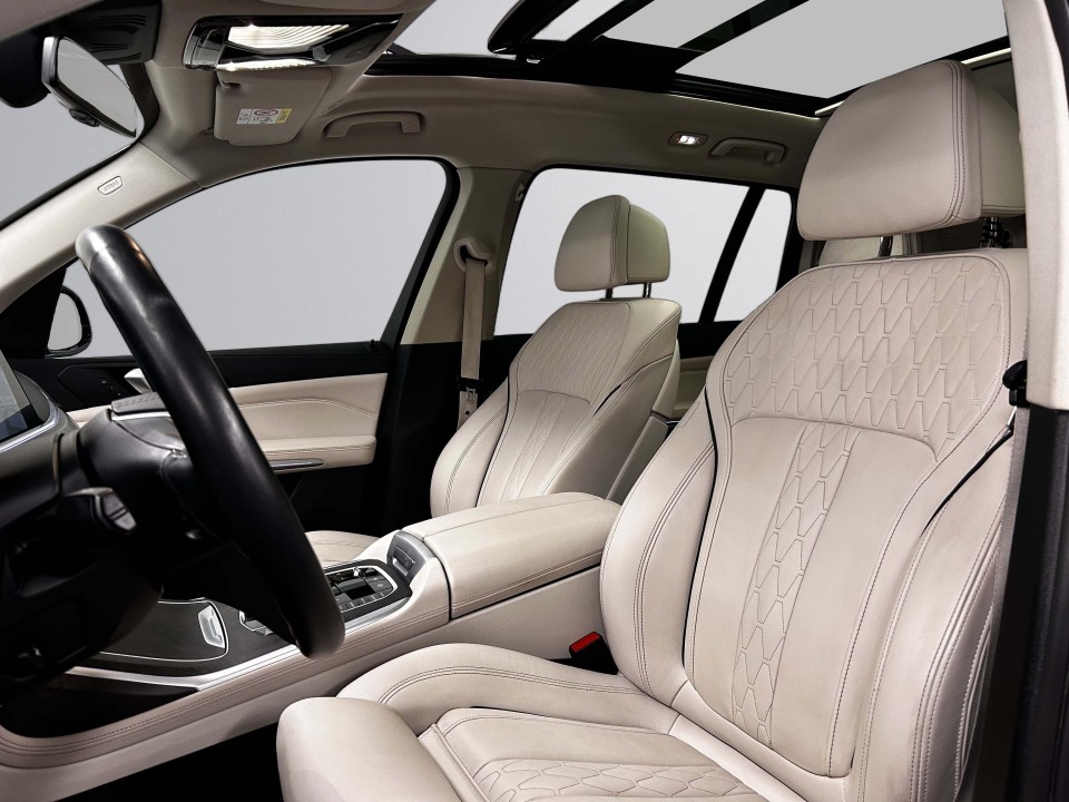BMW X7 xDrive40i M-Sport - foto 9