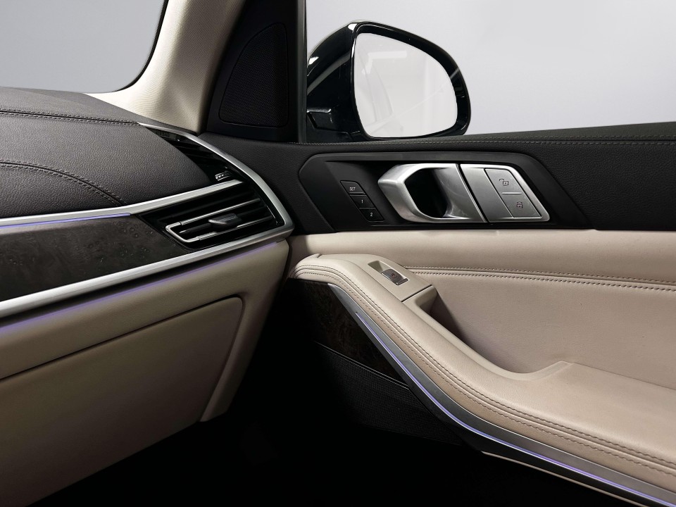 BMW X7 xDrive40i M-Sport - foto 38