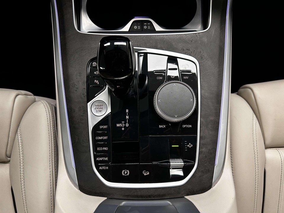 BMW X7 xDrive40i M-Sport - foto 31