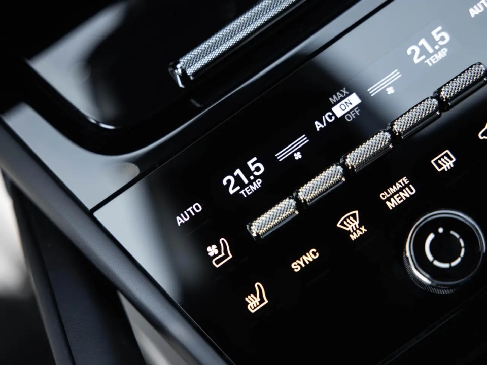 Porsche Cayenne Coupe E-Hybrid - foto 14
