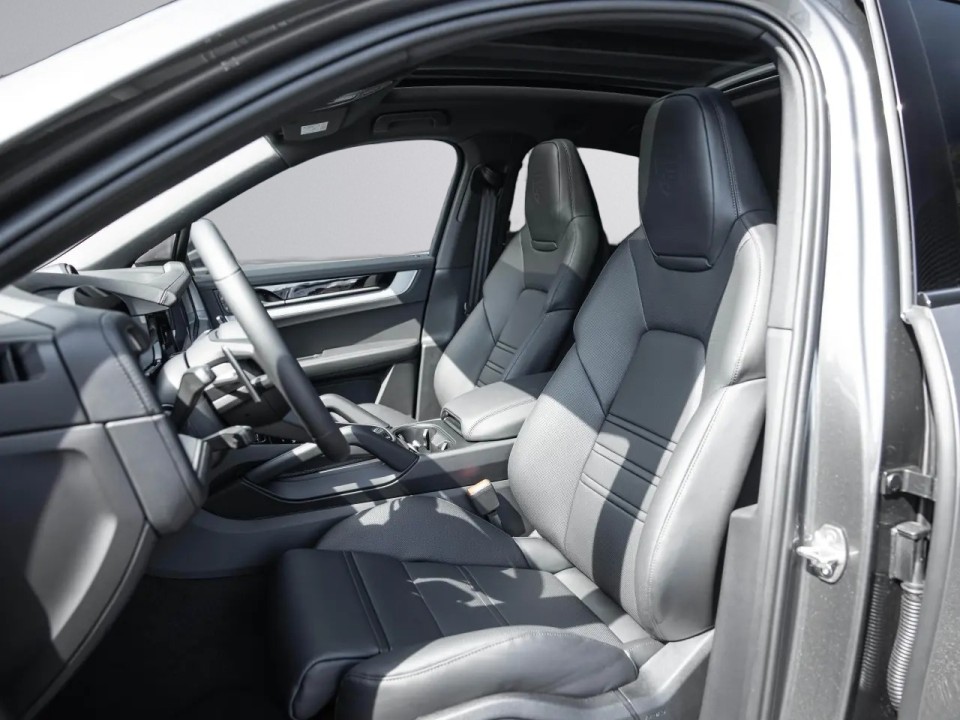 Porsche Cayenne Coupe E-Hybrid - foto 10