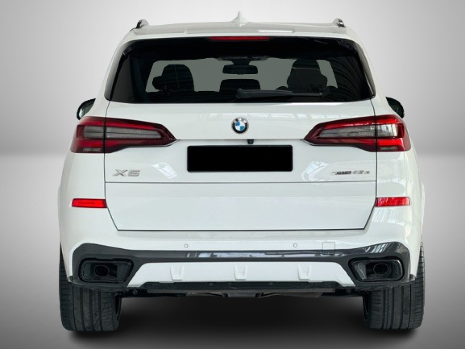 BMW X5 xDrive45e M-Sport (4)