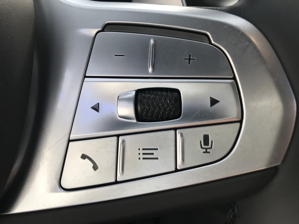 BMW Seria 7 745e M-Sport - foto 10