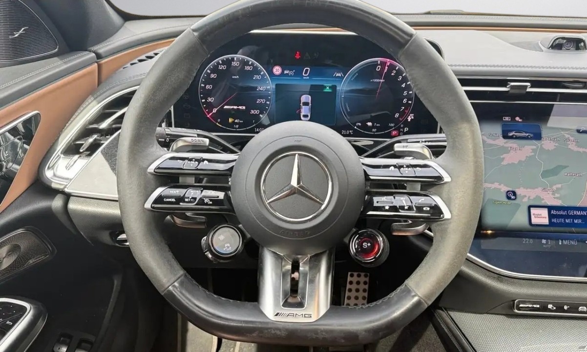 Mercedes-Benz E 53 AMG 4MATIC - foto 6