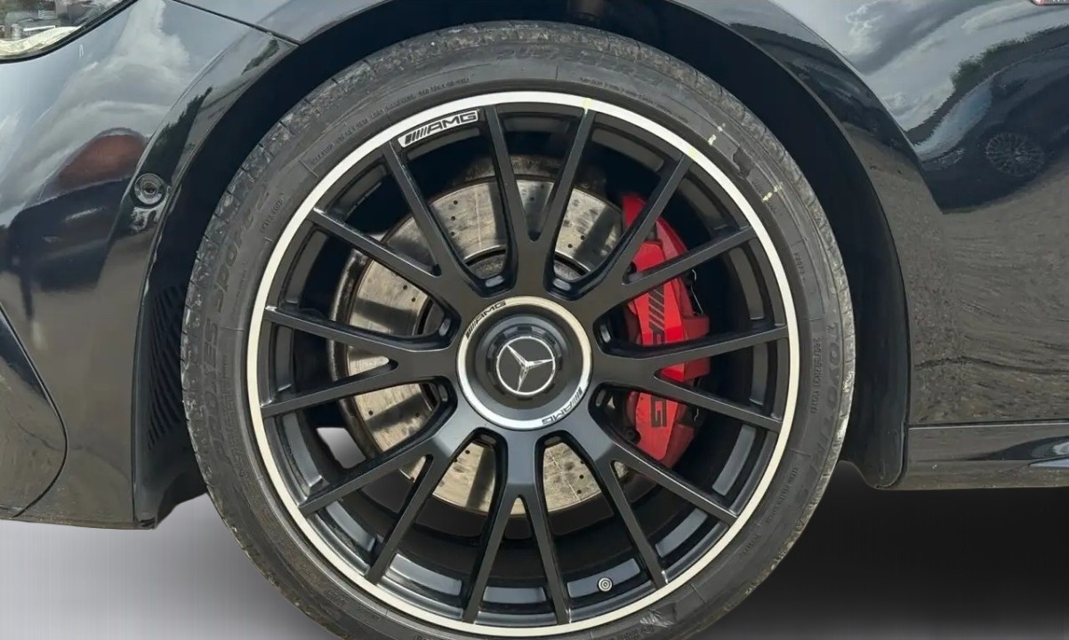 Mercedes-Benz E 53 AMG 4MATIC - foto 17