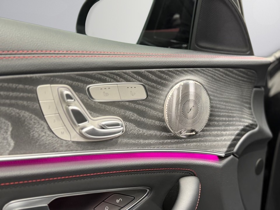 Mercedes-Benz E 53 AMG 4MATIC+ - foto 18