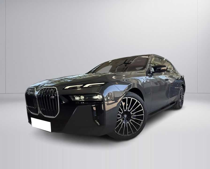 BMW Seria 7 M760 xDrive - foto 6
