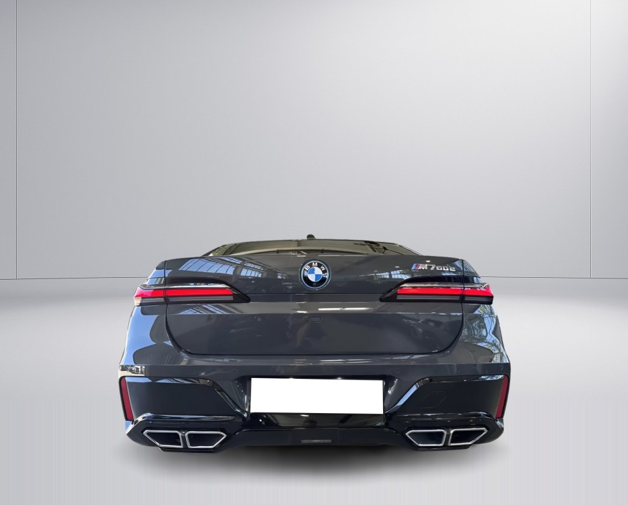 BMW Seria 7 M760 xDrive (3)