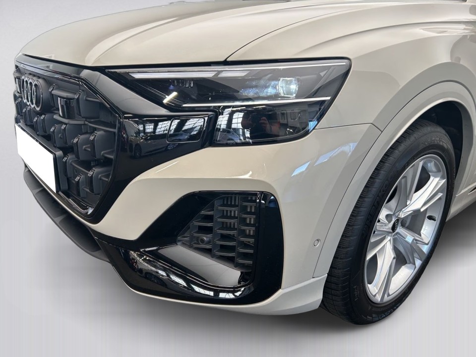 Audi Q8 55 TFSIe quattro S-Line - foto 17