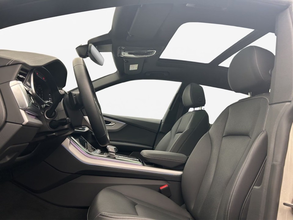 Audi Q8 55 TFSIe quattro S-Line - foto 11
