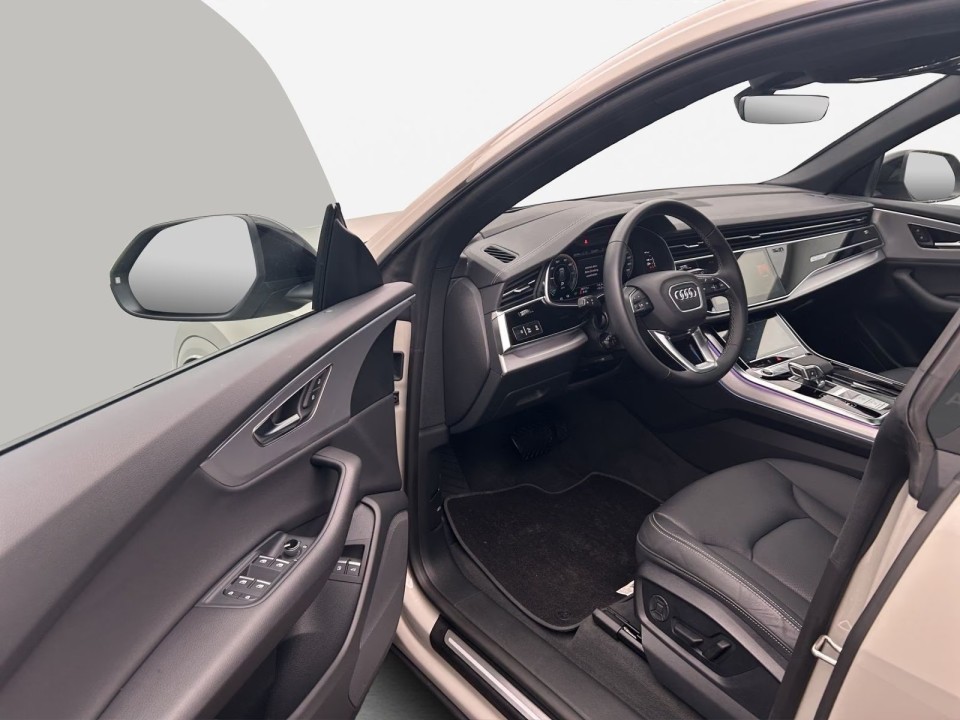 Audi Q8 55 TFSIe quattro S-Line - foto 10
