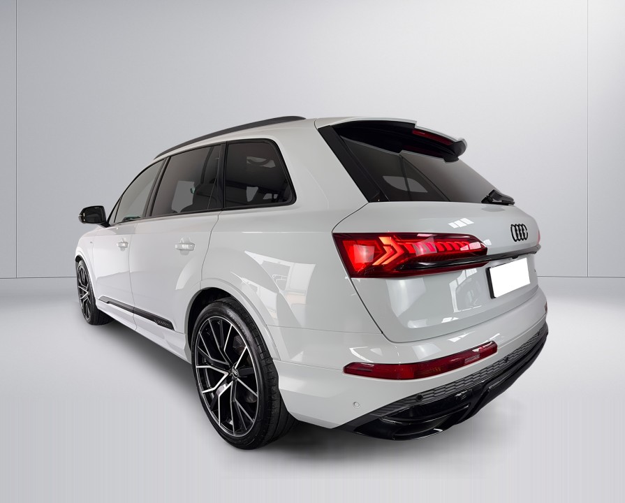 Audi Q7 55TFSI quattro tiptronic (4)