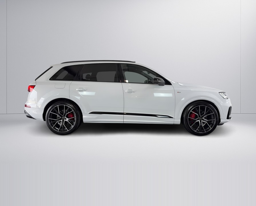 Audi Q7 55TFSI quattro tiptronic - foto 7