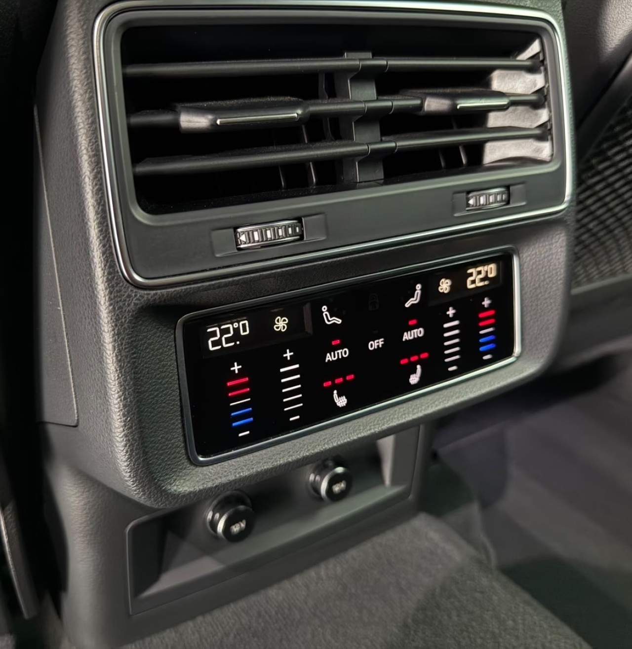 Audi Q7 55TFSI quattro tiptronic - foto 37