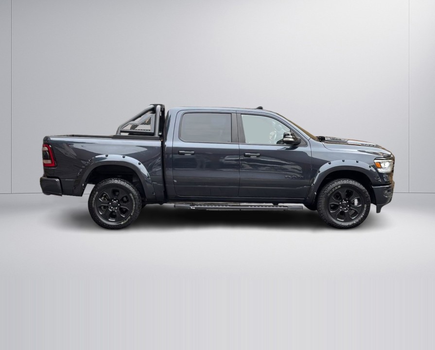 Dodge RAM 1500 Laramie (3)