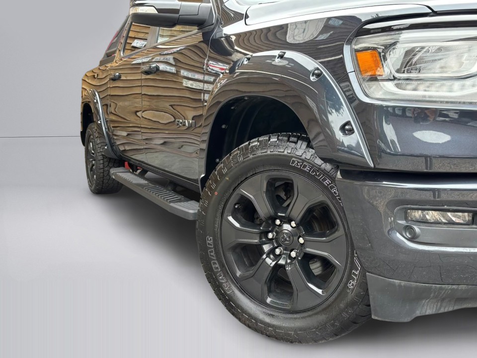 Dodge RAM 1500 Laramie - foto 26