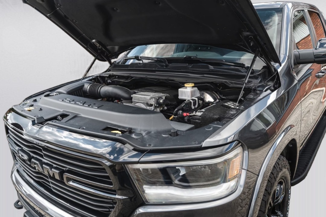 Dodge RAM 1500 Laramie - foto 37