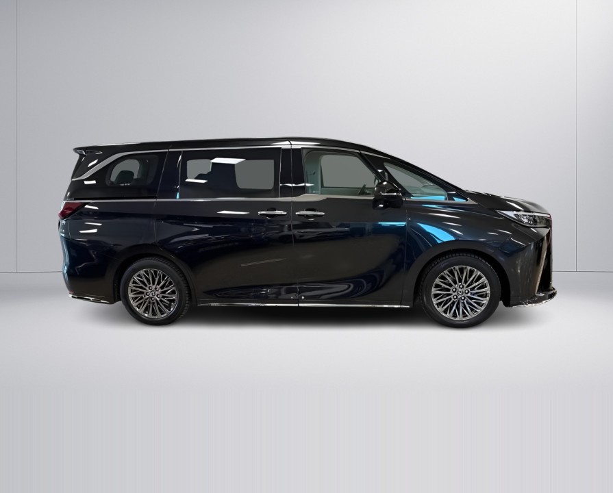 Lexus LM 350h AWD Executive Line (2)