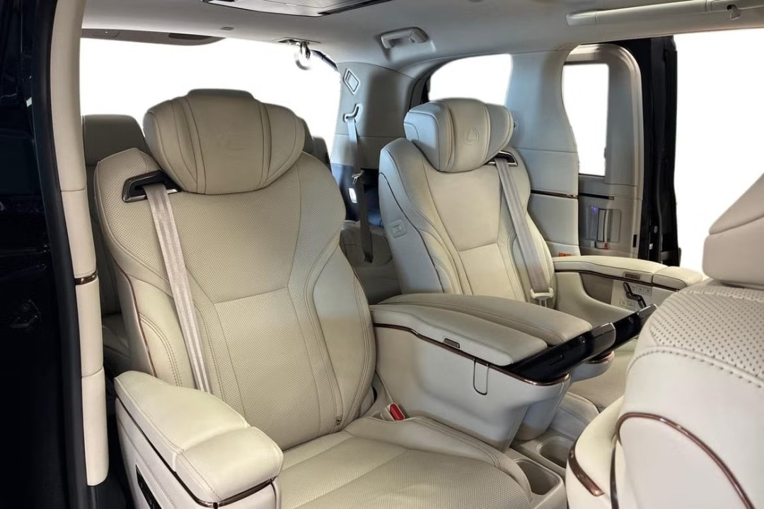 Lexus LM 350h AWD Executive Line - foto 15