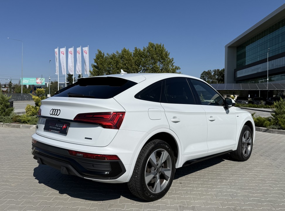 Audi Q5 Sportback 40TDI quattro S tronic S-Line (3)