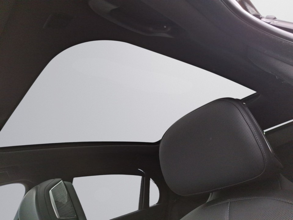 BMW Seria 7 750e xDrive - foto 12