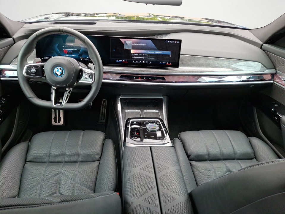BMW Seria 7 750e xDrive - foto 10