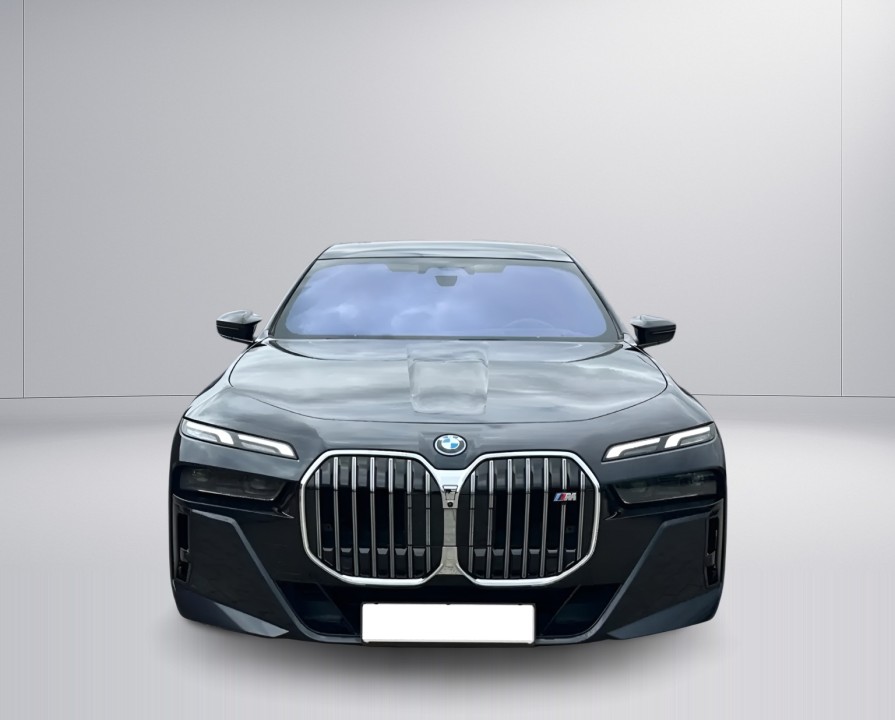 BMW Seria 7 M760 xDrive - foto 7