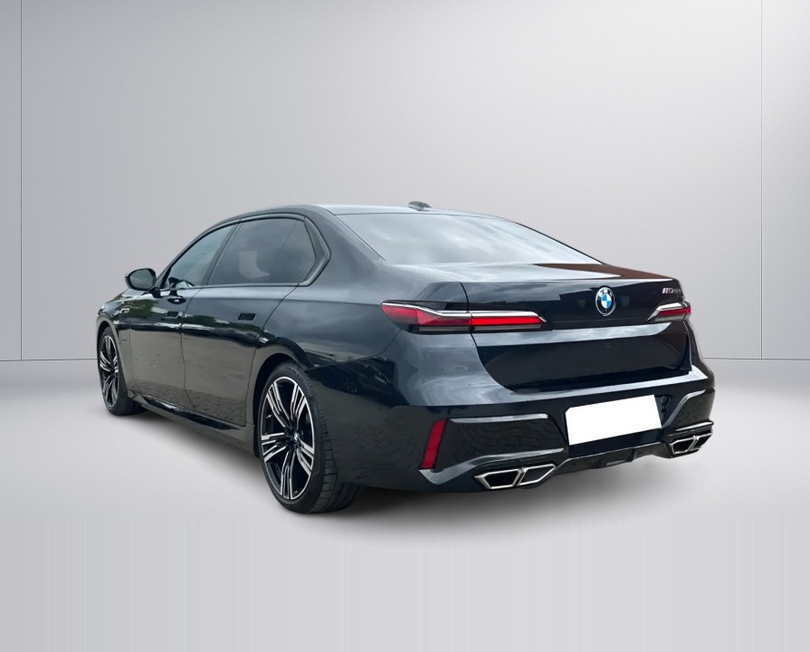 BMW Seria 7 M760 xDrive (4)