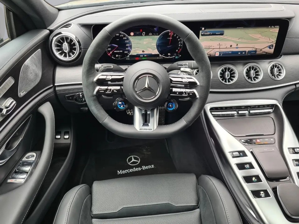 Mercedes-Benz AMG GT 63 S E Performance - foto 12