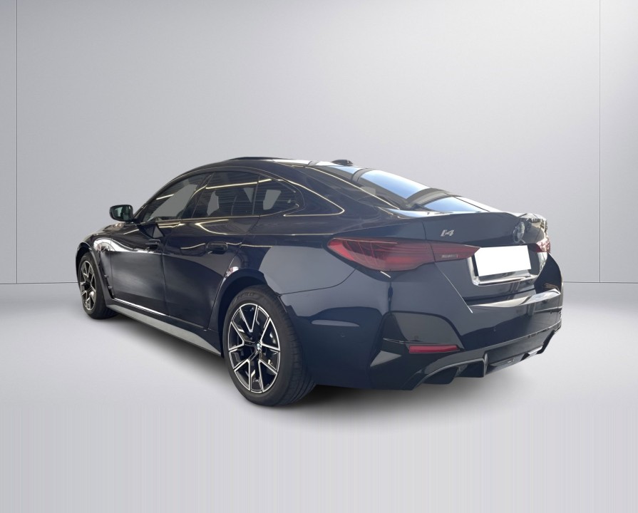 BMW i4 xDrive40 M-Sport (4)