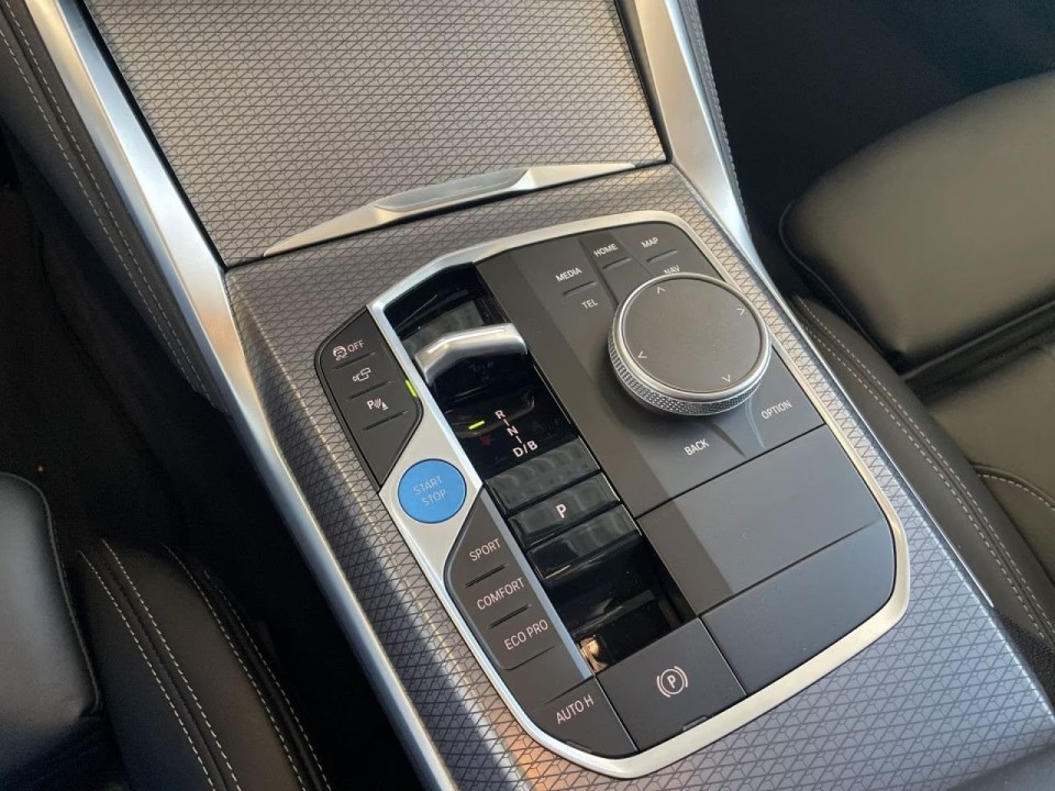 BMW i4 xDrive40 M-Sport - foto 10