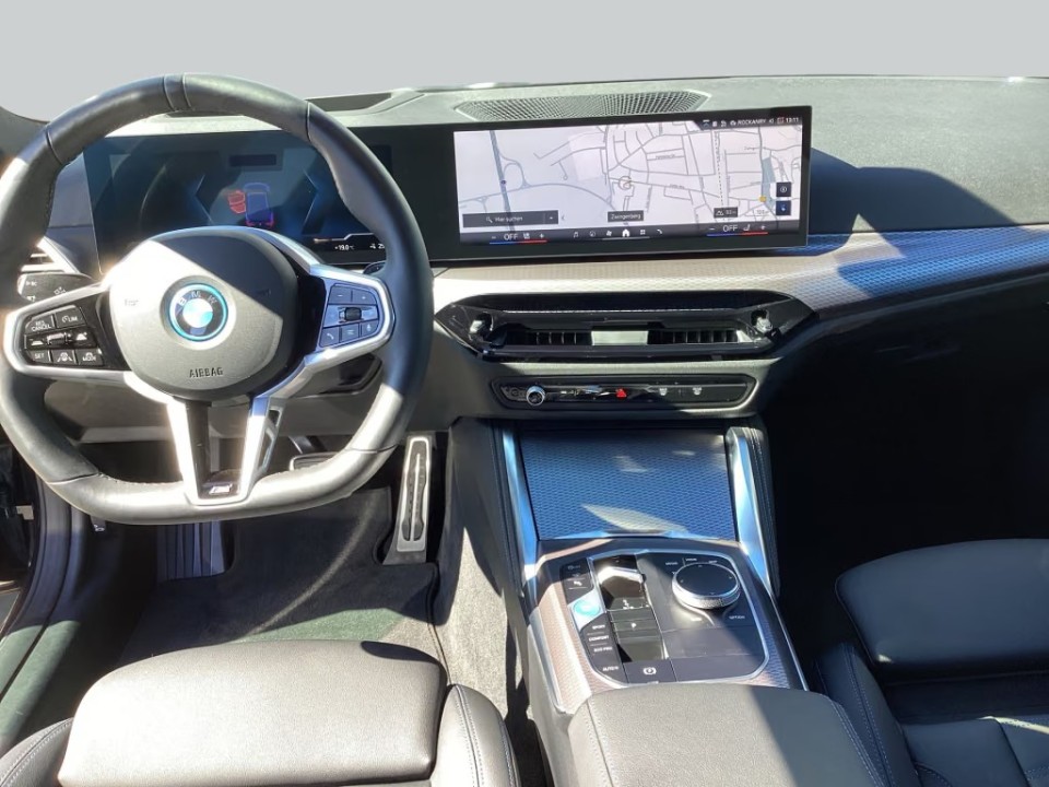BMW i4 xDrive40 - foto 11