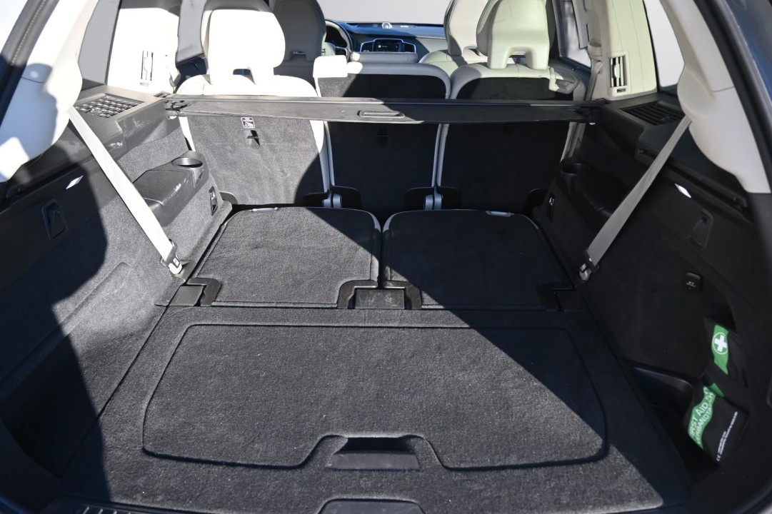 Volvo XC 90 T8 Recharge AWD Ultra Dark - foto 44