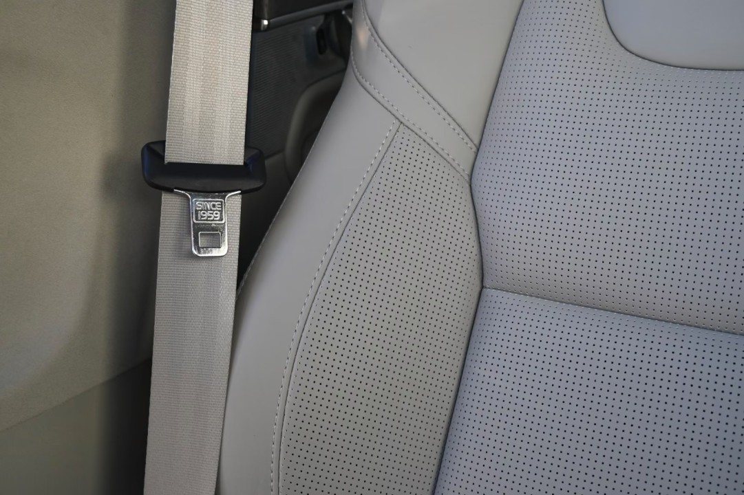 Volvo XC 90 T8 Recharge AWD Ultra Dark - foto 31