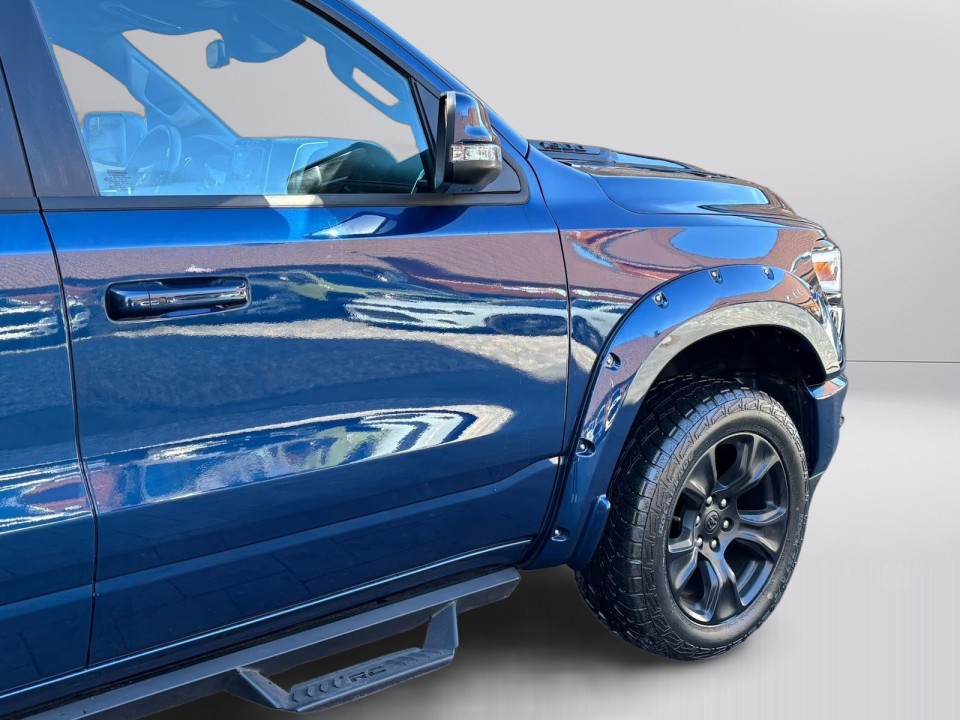 Dodge RAM 1500 Laramie - foto 27