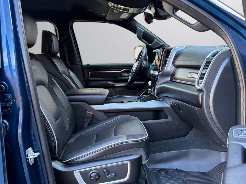 Dodge RAM 1500 Laramie - foto 16