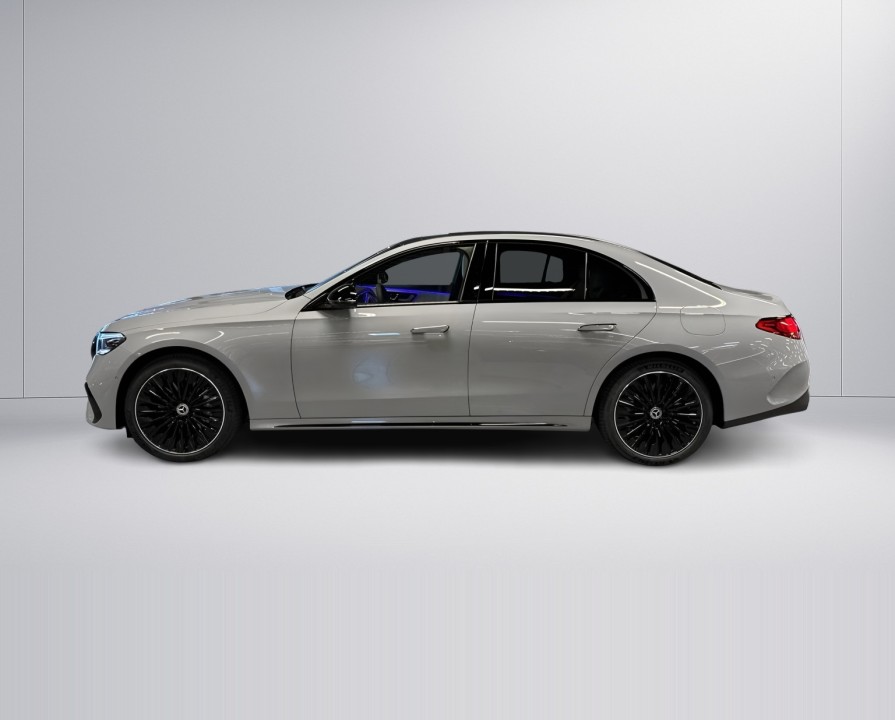 Mercedes-Benz E 300de 4MATIC AMG Line - foto 6