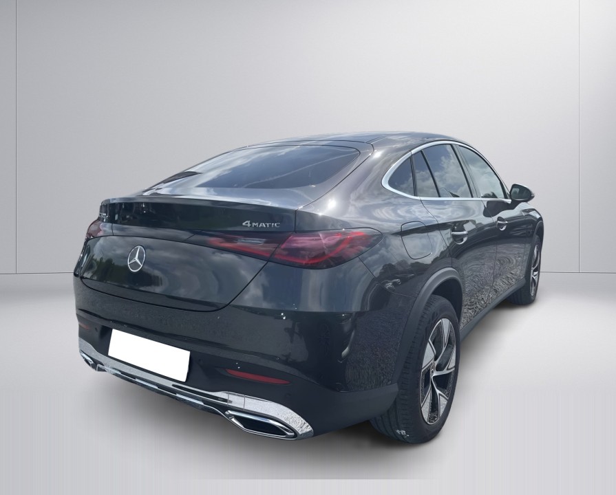Mercedes-Benz GLC Coupé 300e 4MATIC Luxury Line (3)