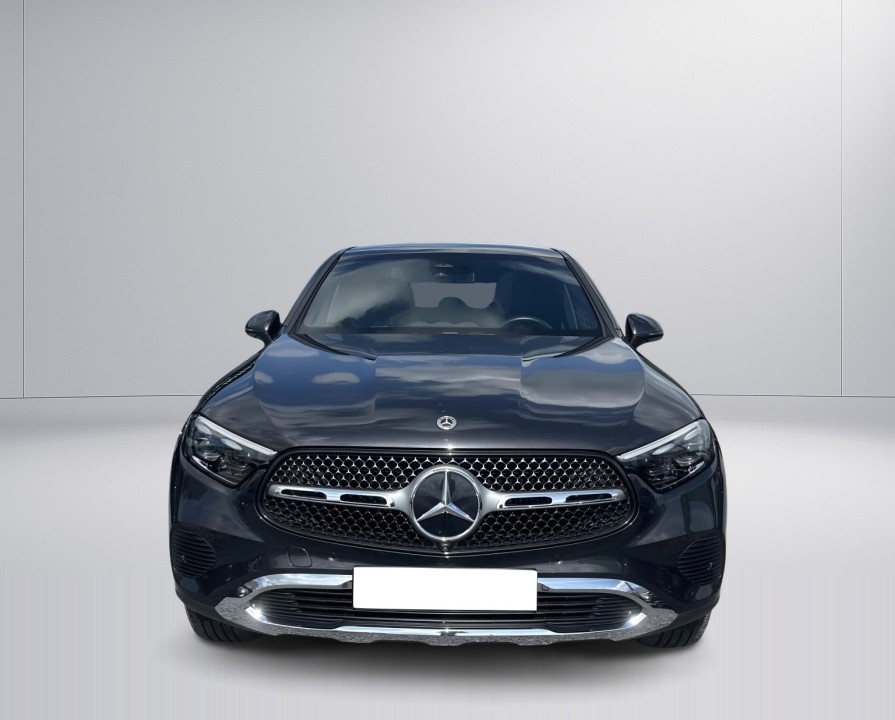 Mercedes-Benz GLC Coupé 300e 4MATIC Luxury Line (2)
