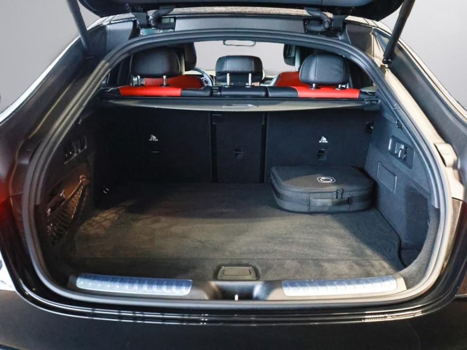 Mercedes-Benz GLC Coupé 300e 4MATIC - foto 21