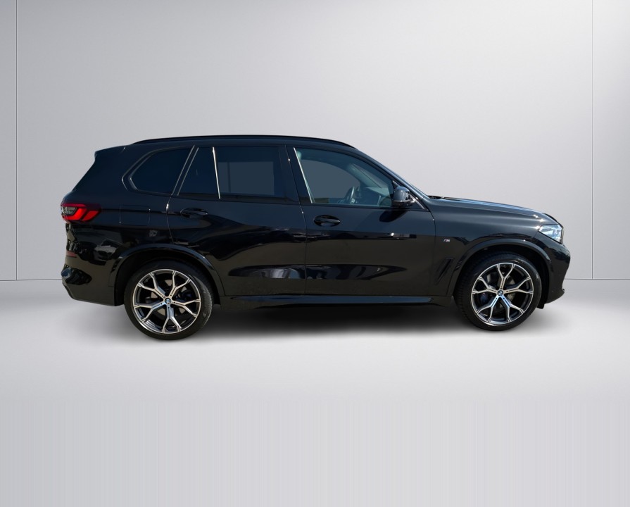 BMW X5 xDrive30d M-Sport (3)