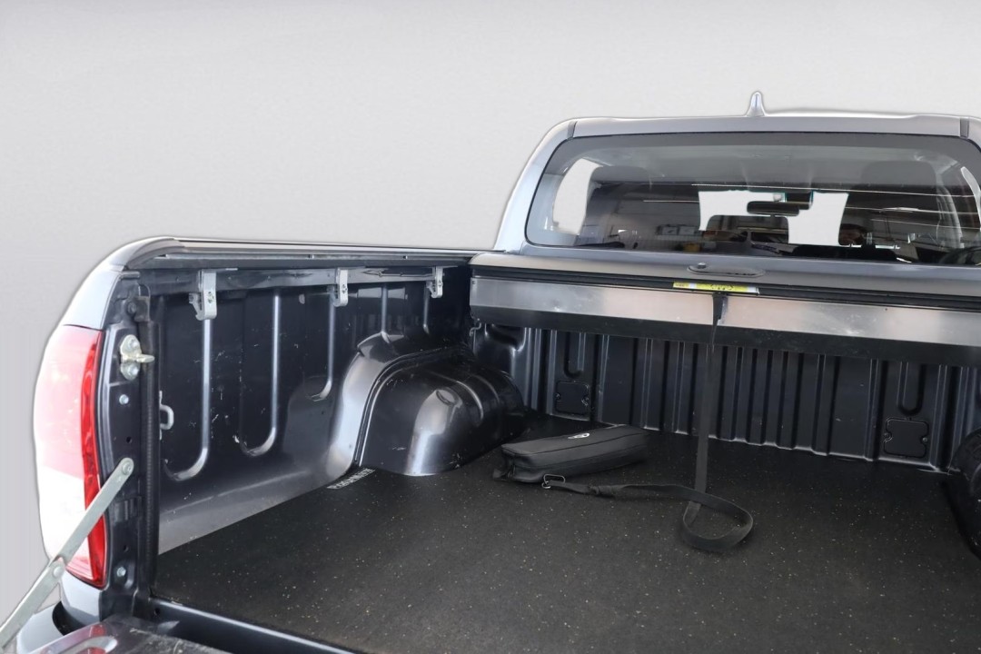 Toyota Hilux Double Cab 2.8 Comfort - foto 24