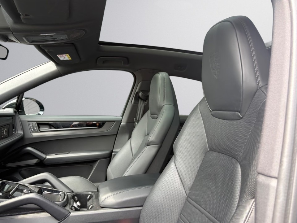 Porsche Cayenne Coupe E-Hybrid - foto 23