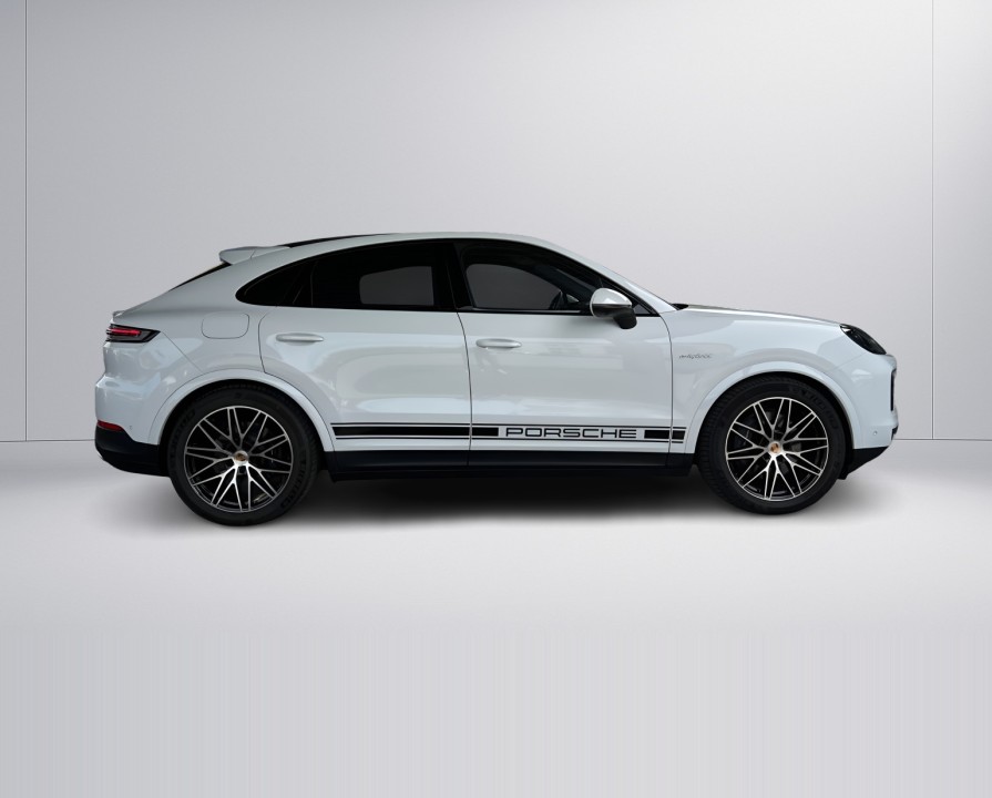 Porsche Cayenne CoupeE-Hybrid (2)