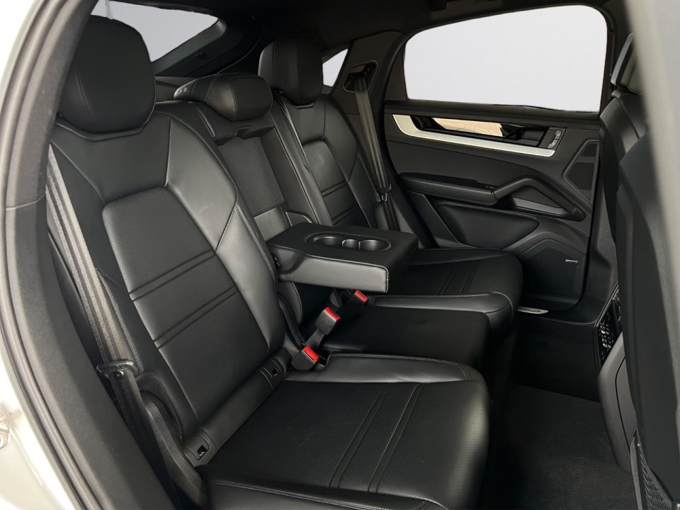 Porsche Cayenne CoupeE-Hybrid - foto 11