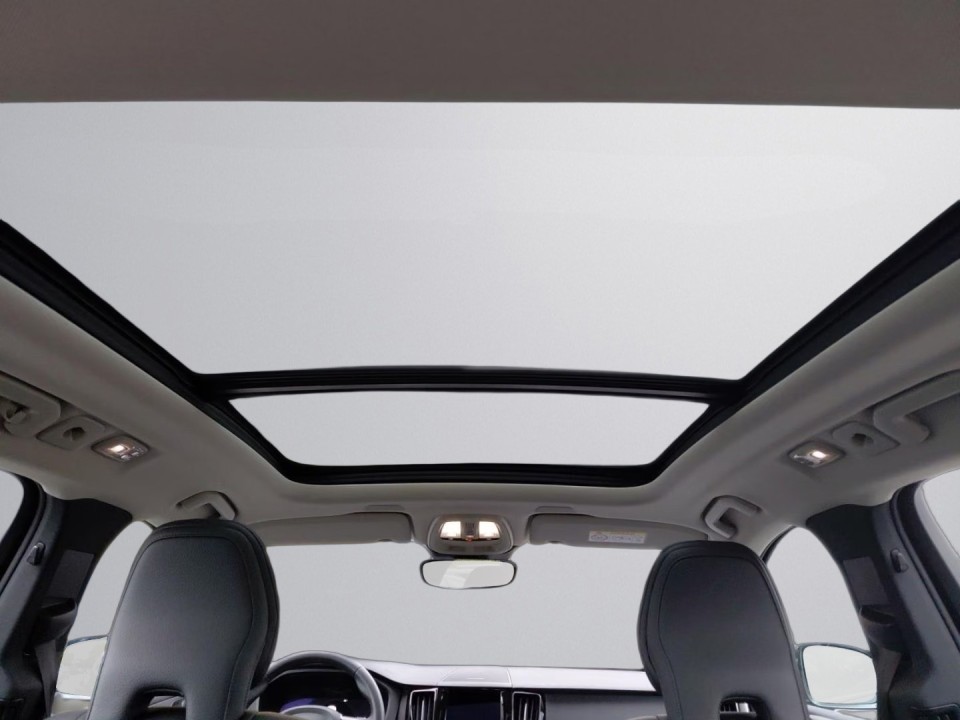 Volvo XC 60 T8 Recharge AWD Ultimate Dark - foto 13