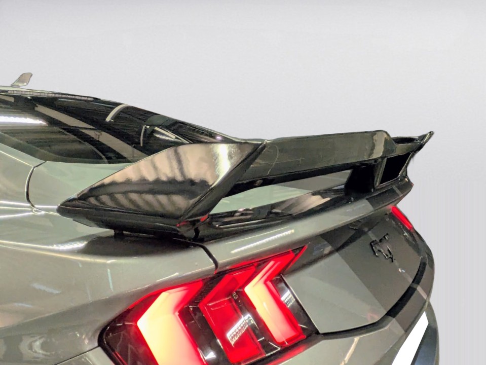 Ford Mustang - foto 34