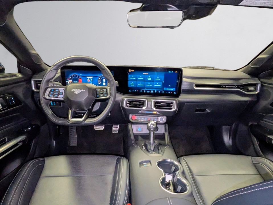 Ford Mustang - foto 13