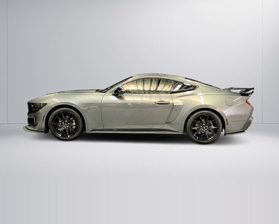 Ford Mustang - foto 6