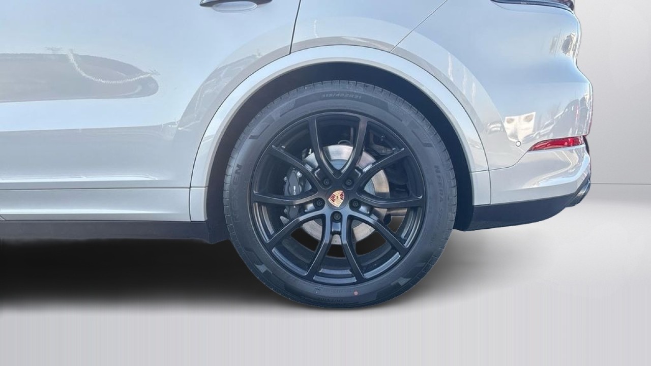 Porsche Cayenne Coupe E-Hybrid - foto 23